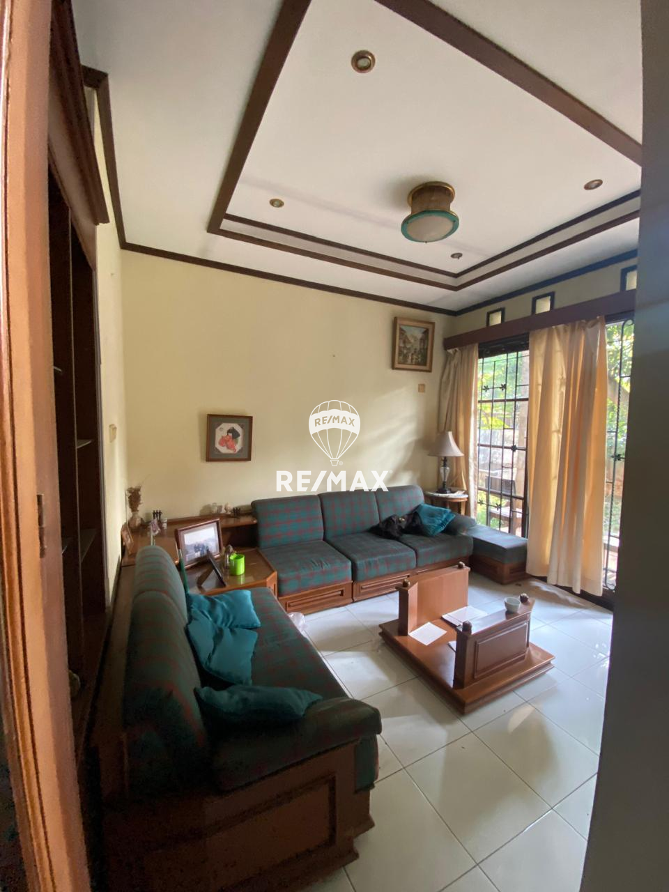 DIJUAL RUMAH HITUNG TANAH ONE GATE DI PERUMAHAN CINERE MAS